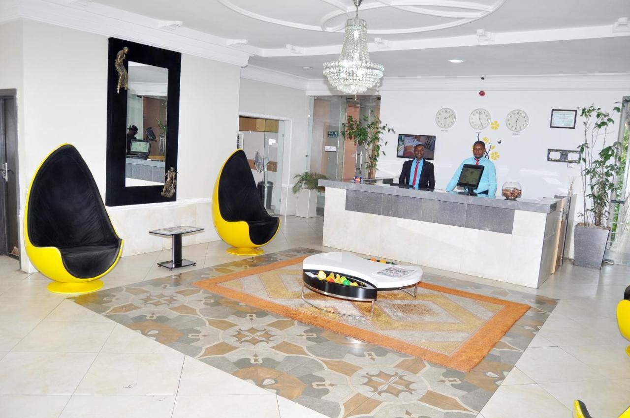 Primal Hotel Isaac John Gra Ikeja Zewnętrze zdjęcie
