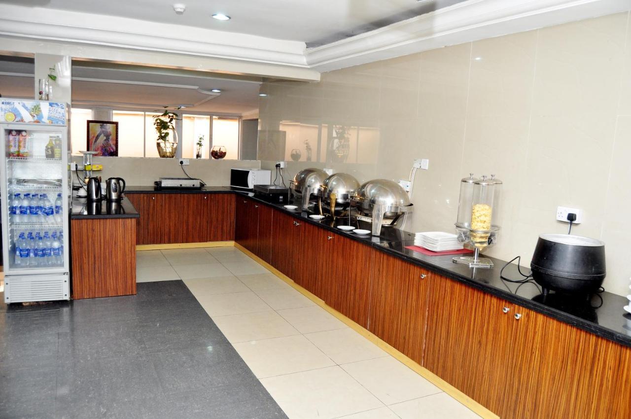 Primal Hotel Isaac John Gra Ikeja Zewnętrze zdjęcie
